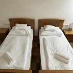 Hotel M1 Szeker Csarda Es Etterem