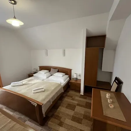 M1 Szeker Csarda Es Etterem Obarok