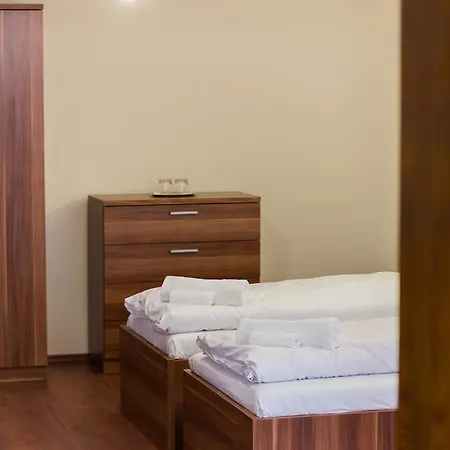 Hotel M1 Szeker Csarda Es Etterem Obarok