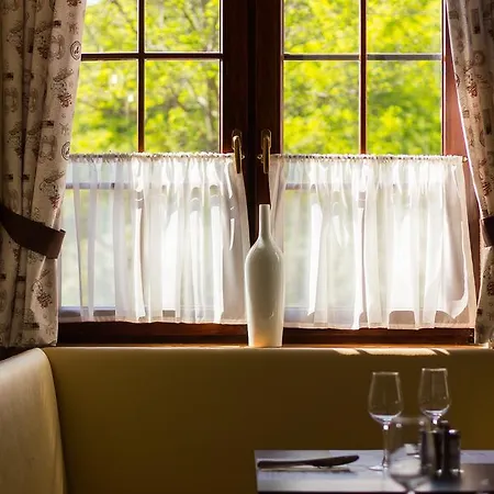 M1 Szekér Csárda és étterem Hotel